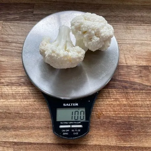 what a 100g serving of cauliflower looks like